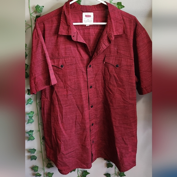 Levi's button down - Picture 1 of 2